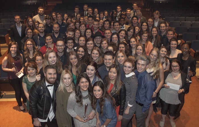 Photo-groupe-lauréats-Gala-2016